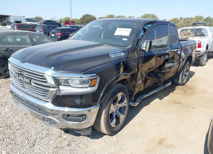 Photo 2 of 2019 Ram 1500 LARAMIE 4X2 5'7 BOX (VIN 1C6RREJTXKN792111)