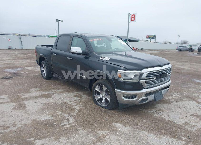 2020 Ram 1500 LARAMIE 4X2 5'7 BOX (VIN 1C6RREJTXLN202491) main photo