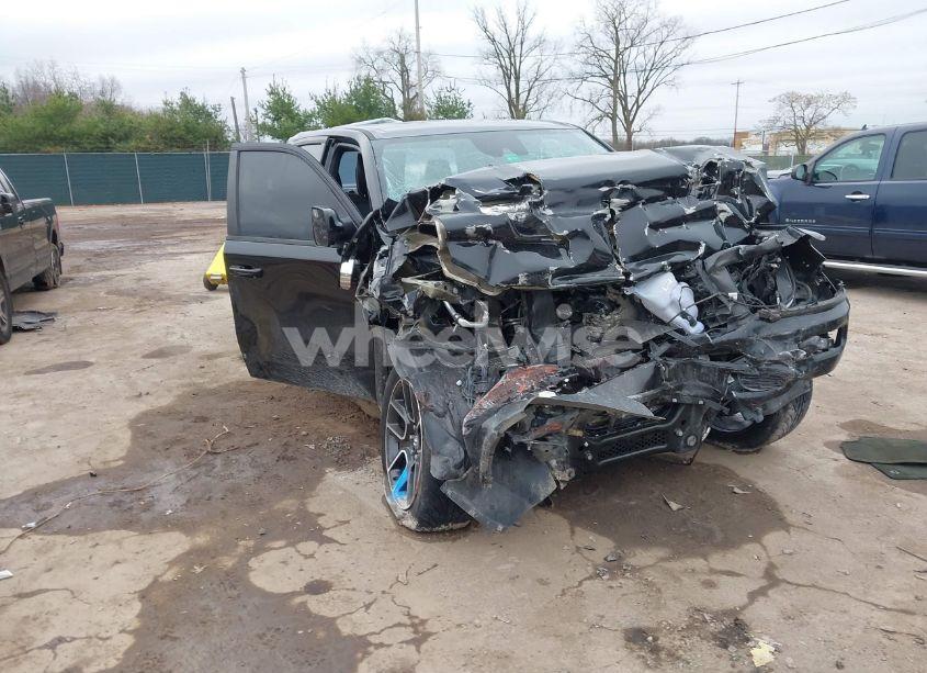 2021 Ram 1500 LARAMIE 4X2 5'7 BOX (VIN 1C6RREJTXMN589819) main photo