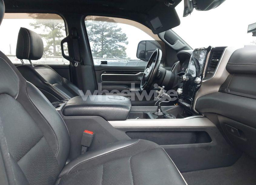 Photo 5 of 2021 Ram 1500 LARAMIE 4X2 5'7 BOX (VIN 1C6RREJTXMN629722)