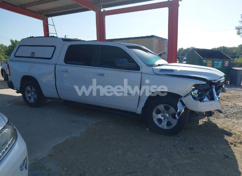 Photo 13 of 2019 Ram 1500 BIG HORN/LONE STAR 4X2 6'4 BOX (VIN 1C6RREMG9KN891758)