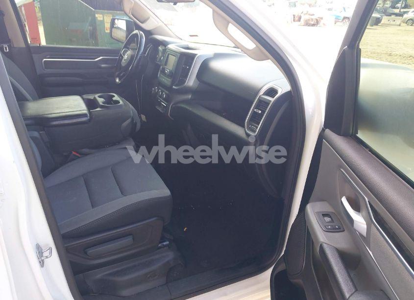 Photo 5 of 2019 Ram 1500 BIG HORN/LONE STAR 4X2 6'4 BOX (VIN 1C6RREMG9KN891758)