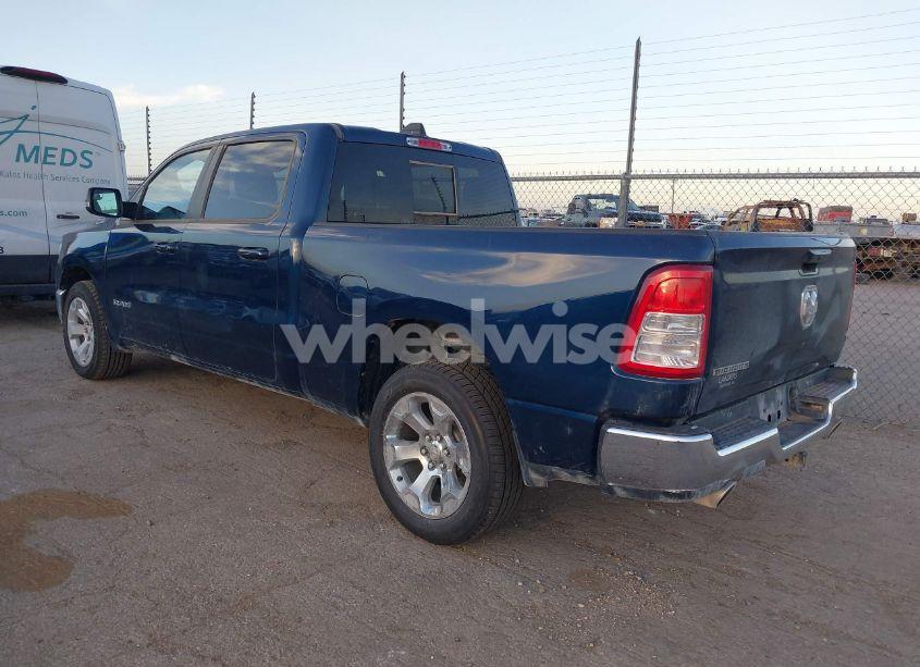 Photo 3 of 2022 Ram 1500 BIG HORN 4X2 6'4 BOX (VIN 1C6RREMT1NN261444)