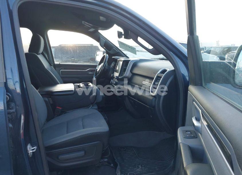 Photo 5 of 2022 Ram 1500 BIG HORN 4X2 6'4 BOX (VIN 1C6RREMT1NN261444)