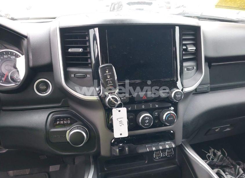 Photo 11 of 2022 Ram 1500 BIG HORN 4X2 6'4 BOX (VIN 1C6RREMT6NN464202)