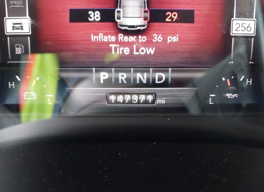 Photo 15 of 2019 Ram 1500 (VIN 1C6RREMT9KN905865)