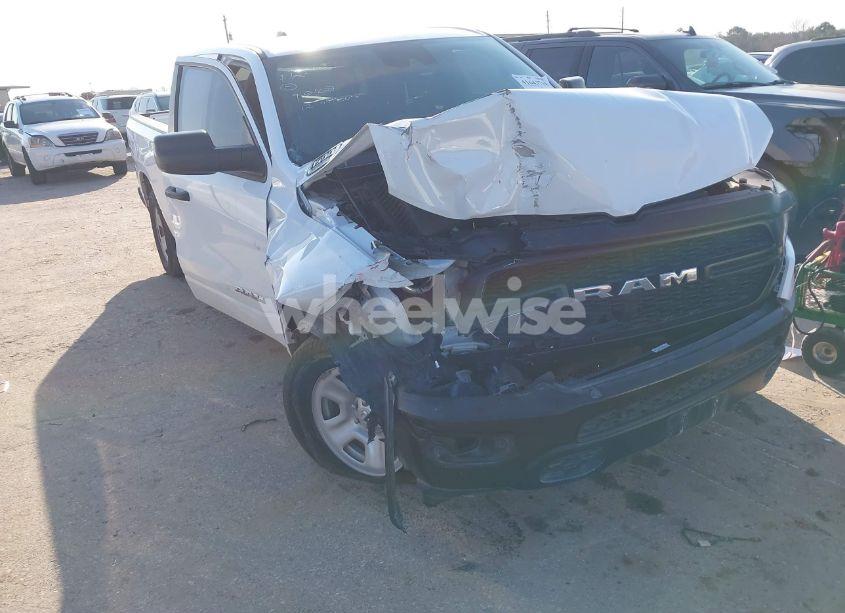 2022 Ram 1500 TRADESMAN 4X2 6'4 BOX (VIN 1C6RRENT4NN451320) main photo