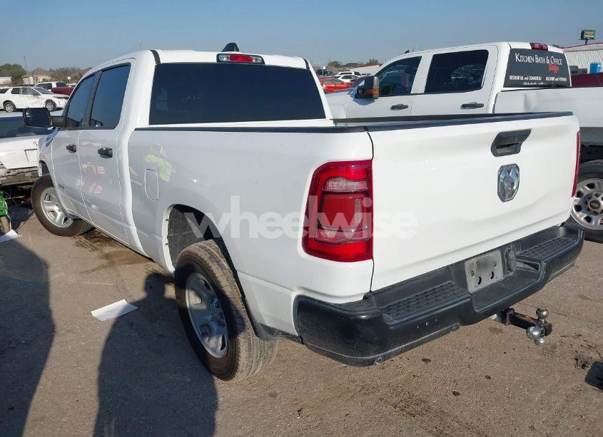 Photo 3 of 2022 Ram 1500 TRADESMAN 4X2 6'4 BOX (VIN 1C6RRENT4NN451320)