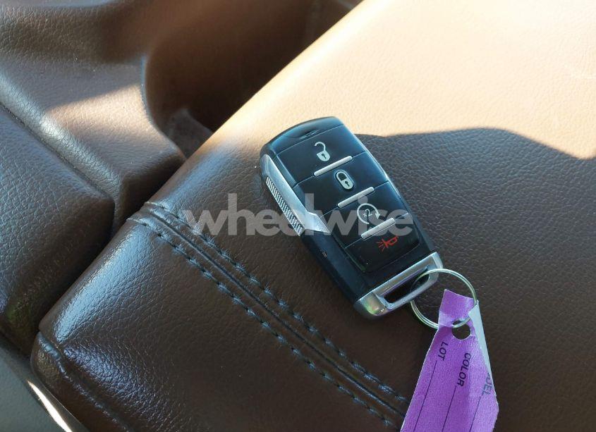 Photo 11 of 2020 Ram 1500 LARAMIE 4X2 6'4 BOX (VIN 1C6RRERG6LN229520)