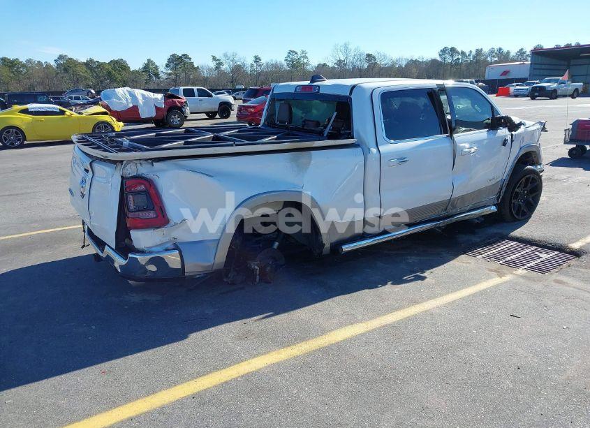Photo 4 of 2020 Ram 1500 LARAMIE 4X2 6'4 BOX (VIN 1C6RRERT7LN289304)