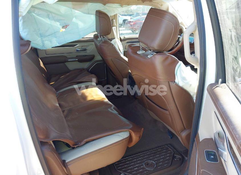 Photo 8 of 2020 Ram 1500 LARAMIE 4X2 6'4 BOX (VIN 1C6RRERT7LN289304)