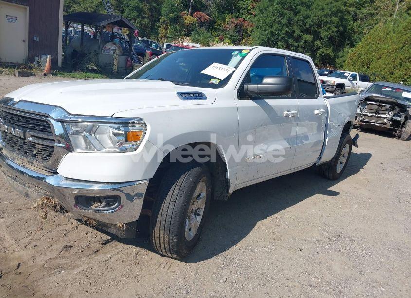 Photo 2 of 2022 Ram 1500 BIG HORN 4X4 6'4 BOX (VIN 1C6RRFBG0NN279137)