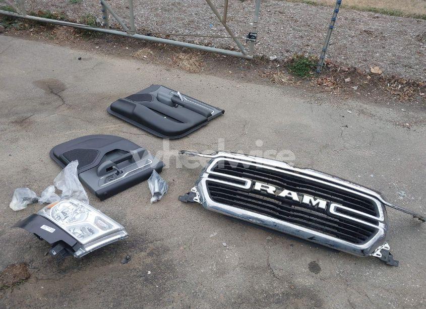 Photo 12 of 2019 Ram 1500 BIG HORN/LONE STAR 4X4 6'4 BOX (VIN 1C6RRFBG1KN911445)