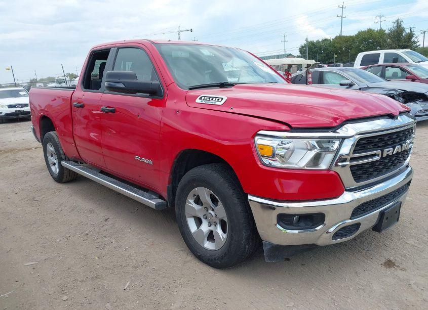 2023 Ram 1500 BIG HORN QUAD CAB 4X4 6'4 BOX (VIN 1C6RRFBG1PN615171) main photo