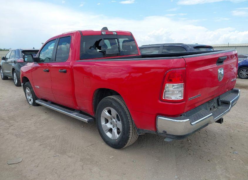 Photo 3 of 2023 Ram 1500 BIG HORN QUAD CAB 4X4 6'4 BOX (VIN 1C6RRFBG1PN615171)