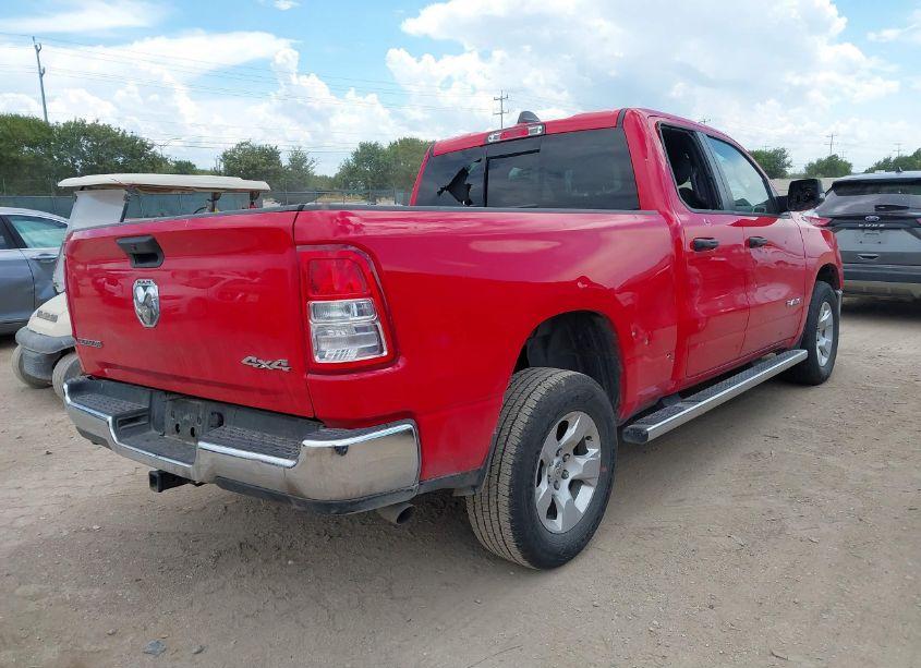 Photo 4 of 2023 Ram 1500 BIG HORN QUAD CAB 4X4 6'4 BOX (VIN 1C6RRFBG1PN615171)