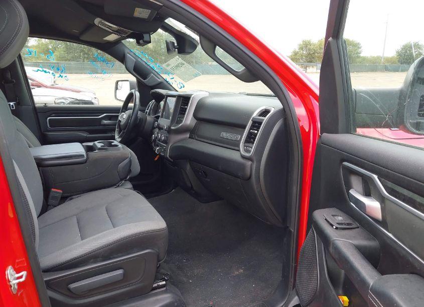 Photo 5 of 2023 Ram 1500 BIG HORN QUAD CAB 4X4 6'4 BOX (VIN 1C6RRFBG1PN615171)