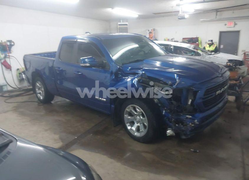 2019 Ram 1500 BIG HORN/LONE STAR 4X4 6'4 BOX (VIN 1C6RRFBG4KN784867) main photo