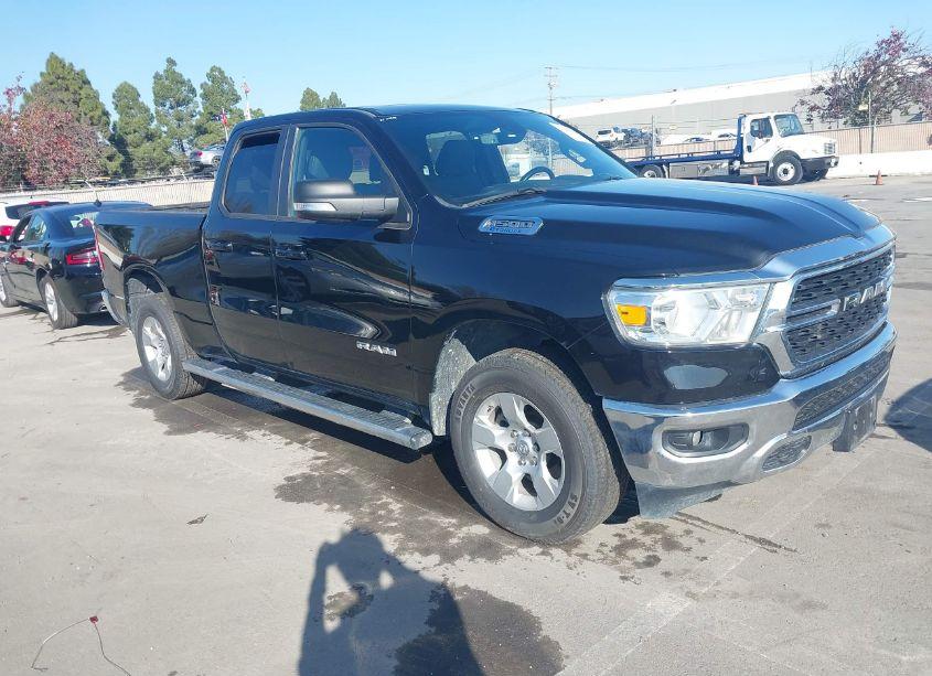 2022 Ram 1500 BIG HORN 4X4 6'4 BOX (VIN 1C6RRFBG4NN293378) main photo
