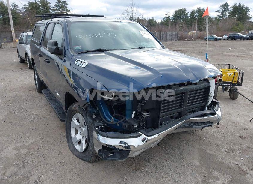 2023 Ram 1500 BIG HORN 4X4 6'4 BOX (VIN 1C6RRFBG4PN550817) main photo