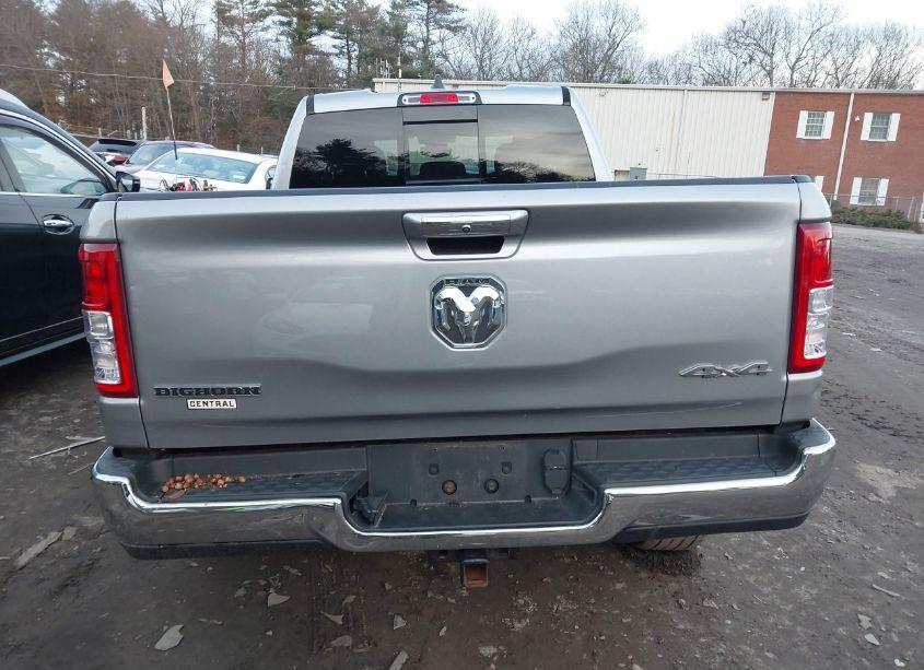 Photo 16 of 2019 Ram 1500 BIG HORN/LONE STAR 4X4 6'4 BOX (VIN 1C6RRFBG5KN885402)