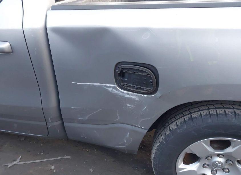 Photo 17 of 2019 Ram 1500 BIG HORN/LONE STAR 4X4 6'4 BOX (VIN 1C6RRFBG5KN885402)