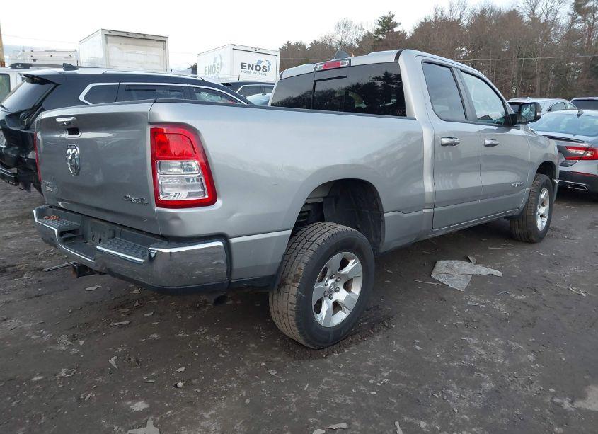 Photo 4 of 2019 Ram 1500 BIG HORN/LONE STAR 4X4 6'4 BOX (VIN 1C6RRFBG5KN885402)