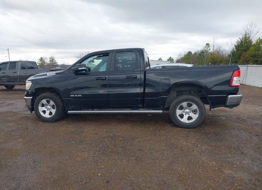 Photo 14 of 2022 Ram 1500 BIG HORN QUAD CAB 4X4 6'4 BOX (VIN 1C6RRFBG6NN293365)