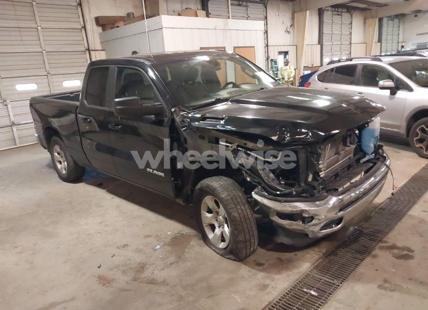 2022 Ram 1500 BIG HORN 4X4 6'4 BOX (VIN 1C6RRFBG6NN468729) main photo