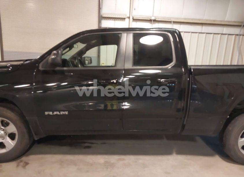 Photo 14 of 2022 Ram 1500 BIG HORN 4X4 6'4 BOX (VIN 1C6RRFBG6NN468729)