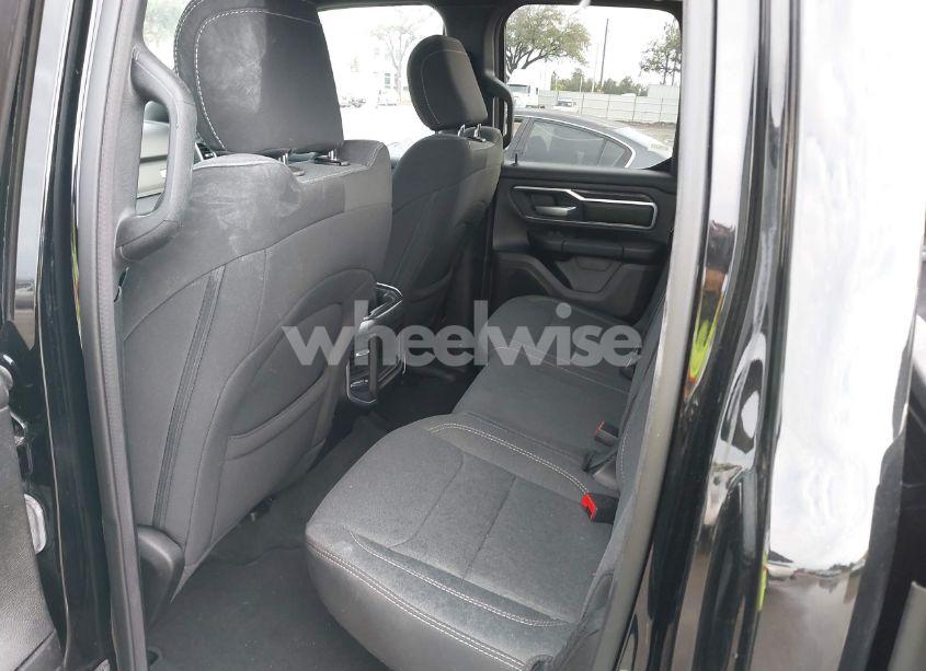 Photo 8 of 2022 Ram 1500 LONE STAR QUAD CAB 4X4 6'4 BOX (VIN 1C6RRFBG6NN472716)