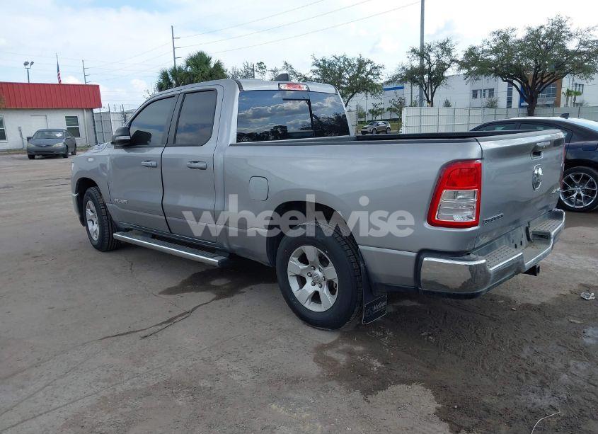 Photo 3 of 2022 Ram 1500 BIG HORN 4X4 6'4 BOX (VIN 1C6RRFBG7NN365478)