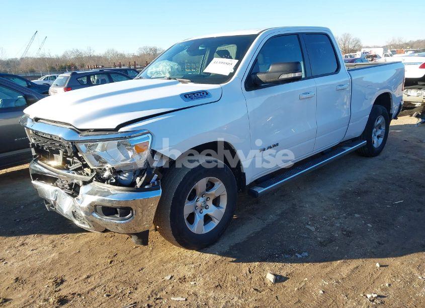 Photo 2 of 2022 Ram 1500 BIG HORN 4X4 6'4 BOX (VIN 1C6RRFBG7NN480436)