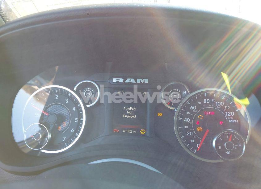 Photo 7 of 2022 Ram 1500 BIG HORN 4X4 6'4 BOX (VIN 1C6RRFBG7NN480436)