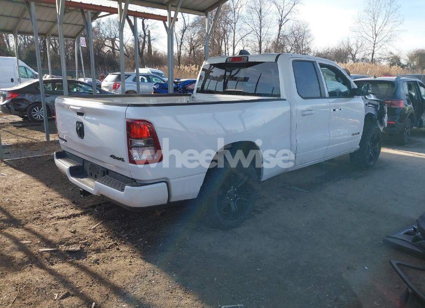 Photo 4 of 2022 Ram 1500 BIG HORN 4X4 6'4 BOX (VIN 1C6RRFBG8NN263624)