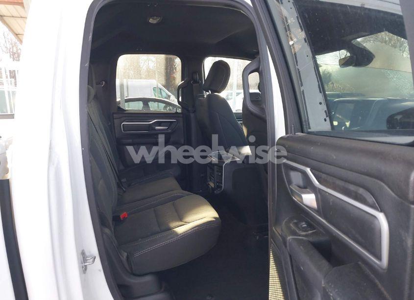 Photo 8 of 2022 Ram 1500 BIG HORN 4X4 6'4 BOX (VIN 1C6RRFBG8NN263624)