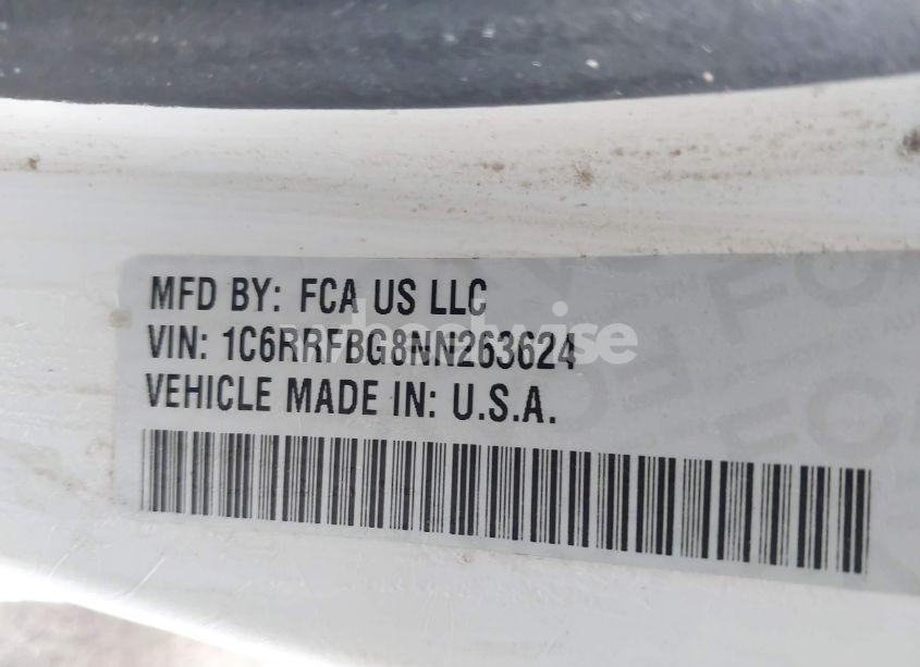 Photo 9 of 2022 Ram 1500 BIG HORN 4X4 6'4 BOX (VIN 1C6RRFBG8NN263624)