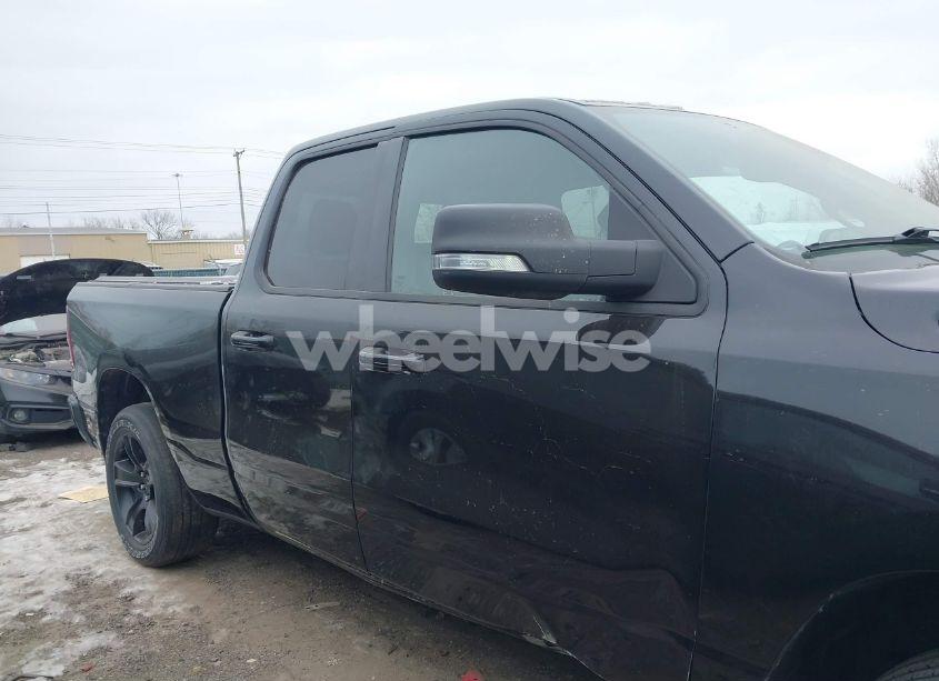 Photo 13 of 2021 Ram 1500 BIG HORN 4X4 6'4 BOX (VIN 1C6RRFBG9MN546886)