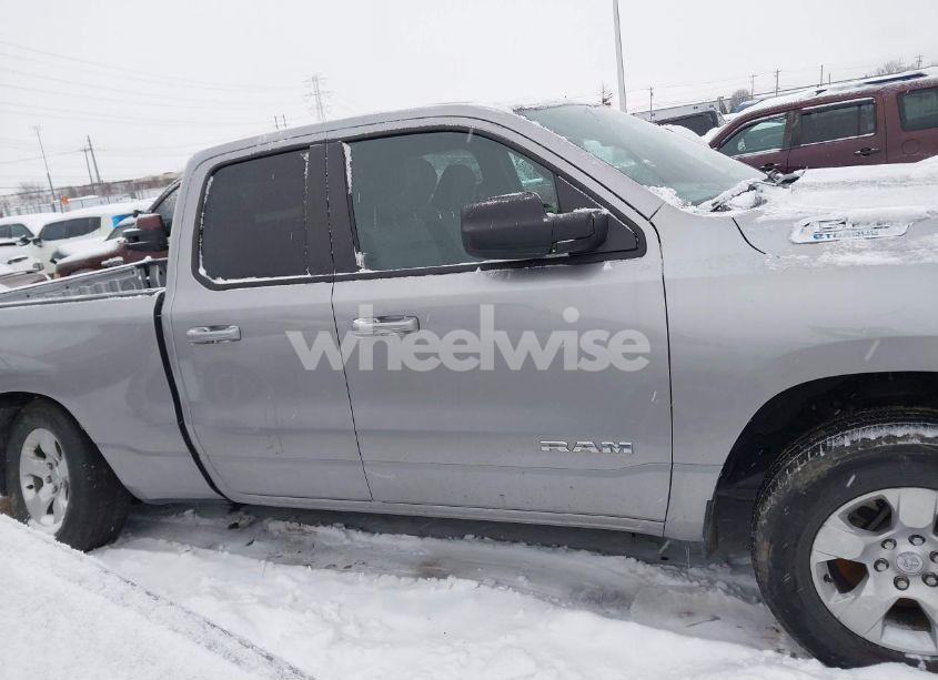 Photo 13 of 2022 Ram 1500 BIG HORN 4X4 6'4 BOX (VIN 1C6RRFBG9NN374344)