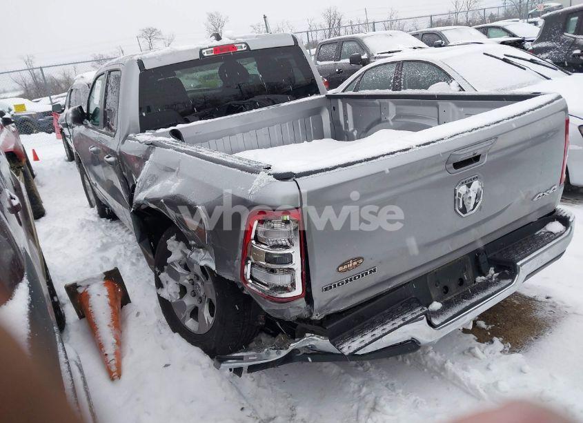 Photo 3 of 2022 Ram 1500 BIG HORN 4X4 6'4 BOX (VIN 1C6RRFBG9NN374344)