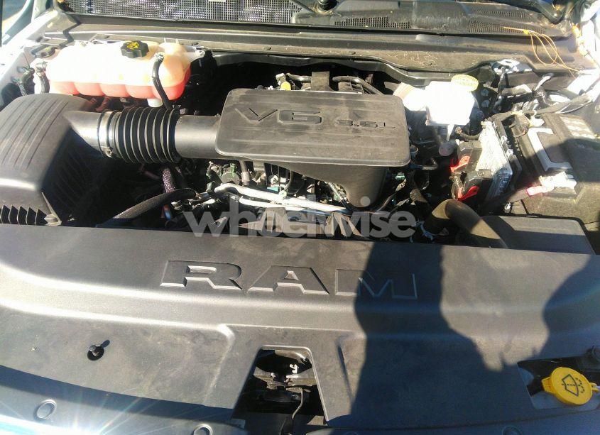 Photo 10 of 2022 Ram 1500 BIG HORN 4X4 6'4 BOX (VIN 1C6RRFBG9NN480390)