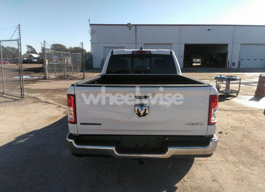 Photo 16 of 2022 Ram 1500 BIG HORN 4X4 6'4 BOX (VIN 1C6RRFBG9NN480390)