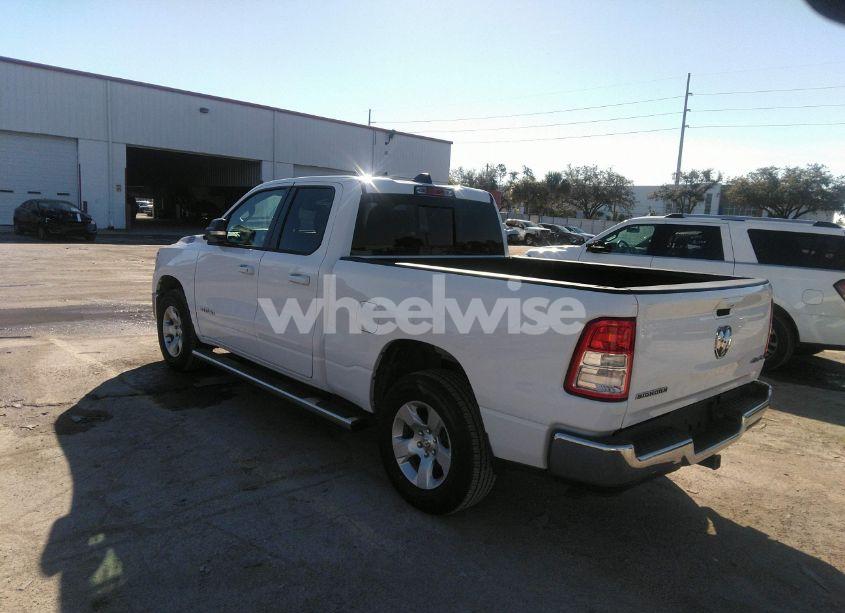 Photo 3 of 2022 Ram 1500 BIG HORN 4X4 6'4 BOX (VIN 1C6RRFBG9NN480390)