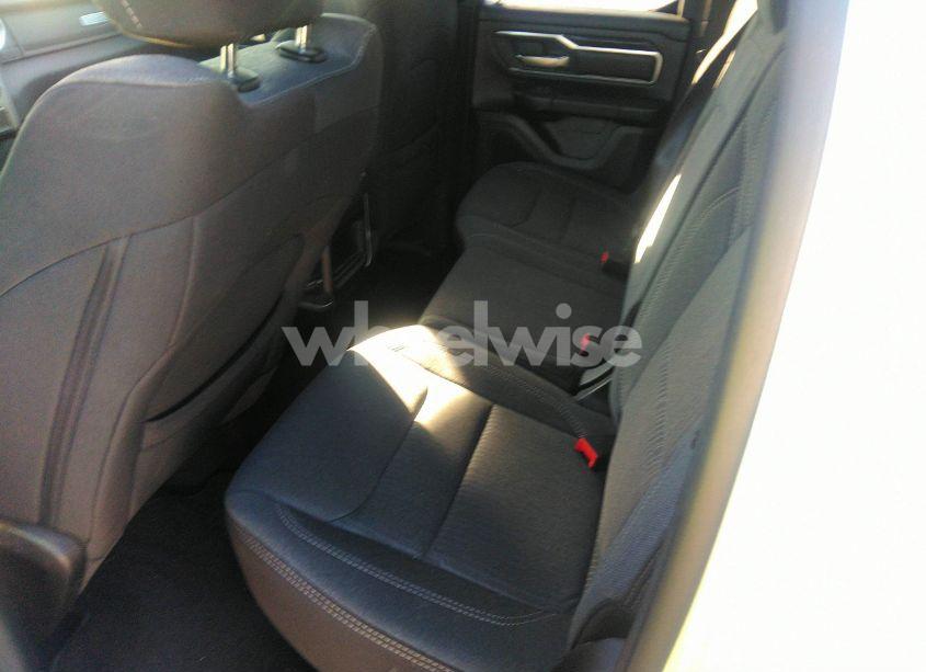 Photo 8 of 2022 Ram 1500 BIG HORN 4X4 6'4 BOX (VIN 1C6RRFBG9NN480390)