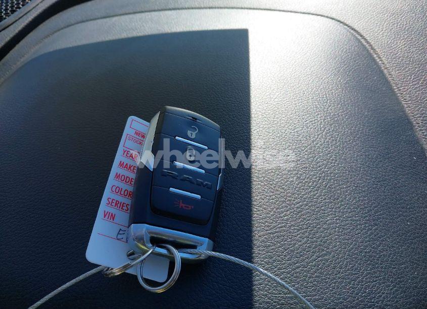 Photo 11 of 2020 Ram 1500 BIG HORN 4X4 6'4 BOX (VIN 1C6RRFBGXLN212378)