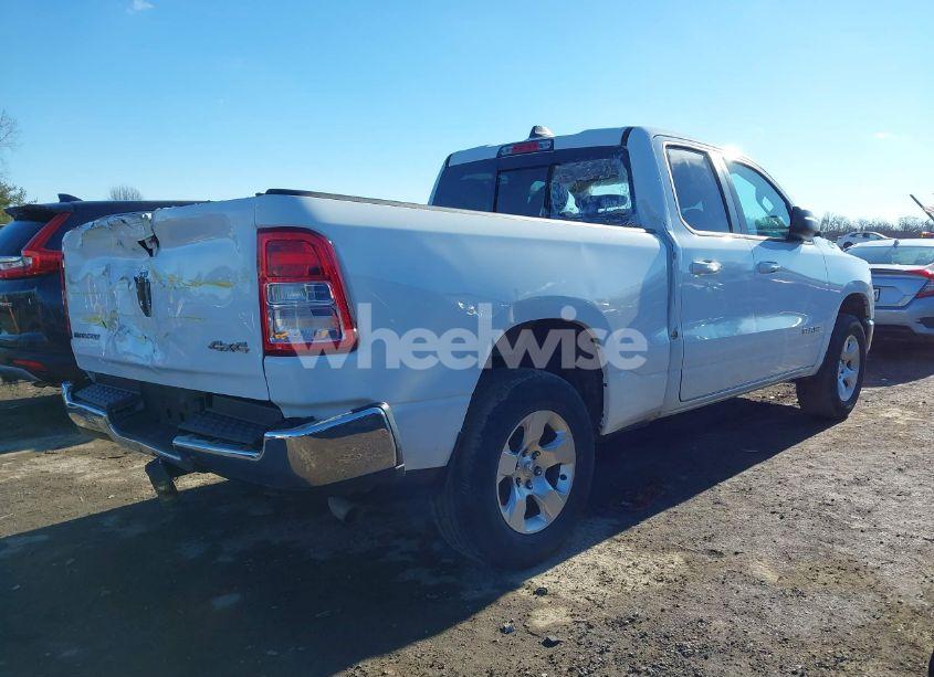 Photo 4 of 2020 Ram 1500 BIG HORN 4X4 6'4 BOX (VIN 1C6RRFBGXLN212378)