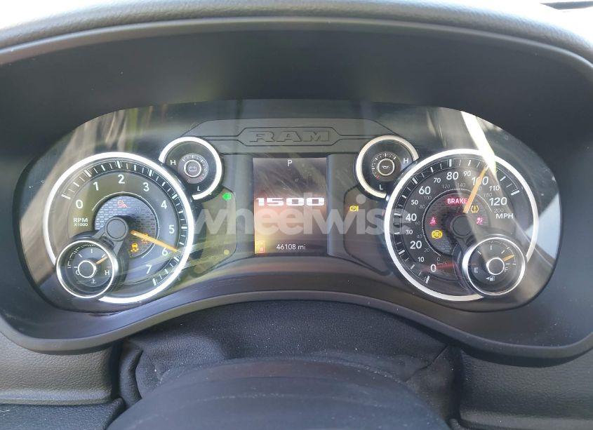 Photo 7 of 2020 Ram 1500 BIG HORN 4X4 6'4 BOX (VIN 1C6RRFBGXLN212378)