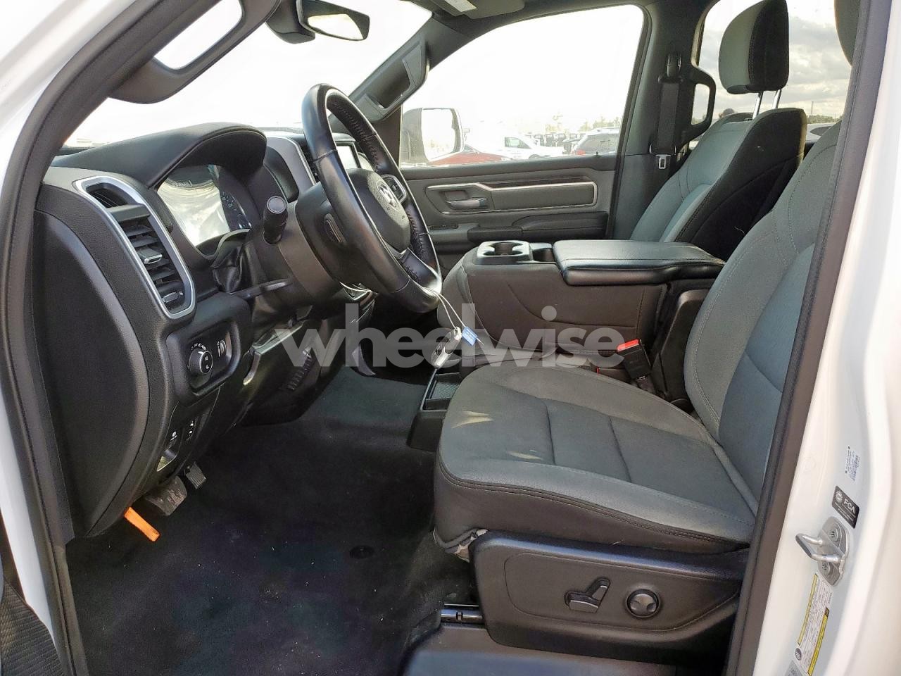 Photo 7 of 2022 RAM 1500 BIG HORN/LONE STAR (VIN 1C6RRFBGXNN287584)