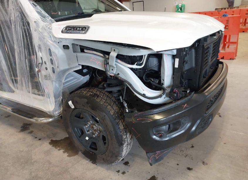 Photo 6 of 2024 Ram 1500 TRADESMAN 4X4 6'4 BOX (VIN 1C6RRFCG3RN221754)