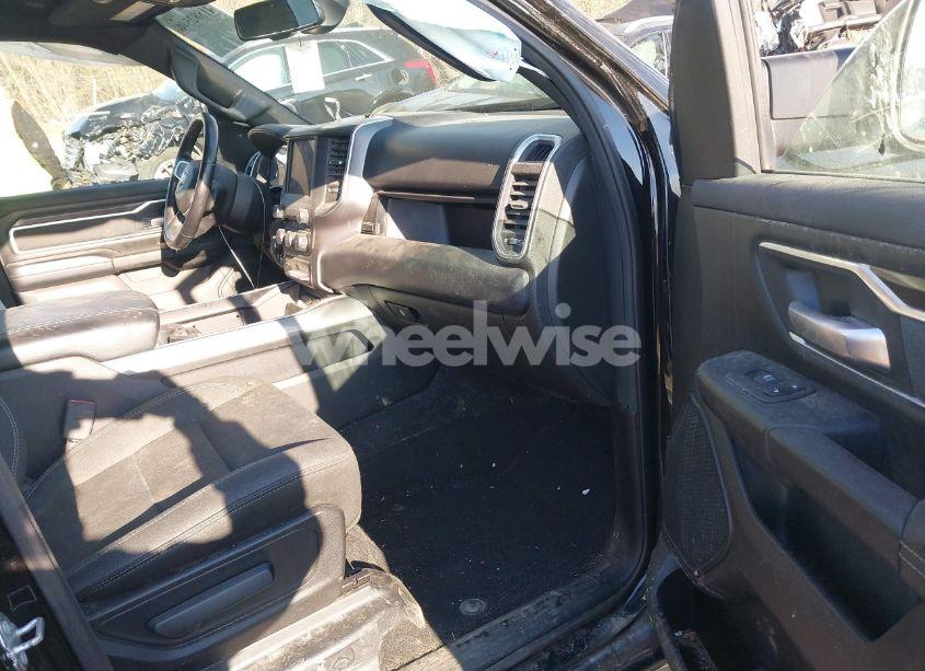 Photo 5 of 2019 Ram 1500 BIG HORN/LONE STAR 4X4 5'7 BOX (VIN 1C6RRFFG0KN675476)